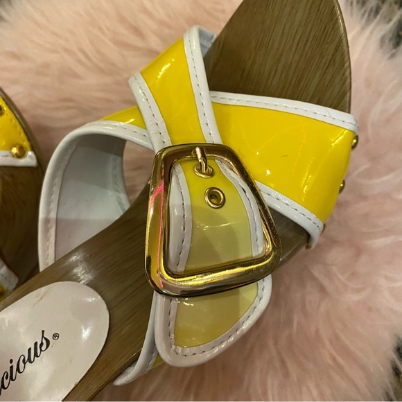 Delicious Yellow and White Heels - Picture 3 of 4